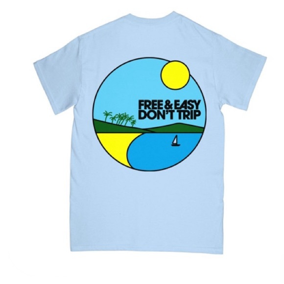 Free & Easy Sailboat SS Tee Powder Blue Small - Picture 1 of 8